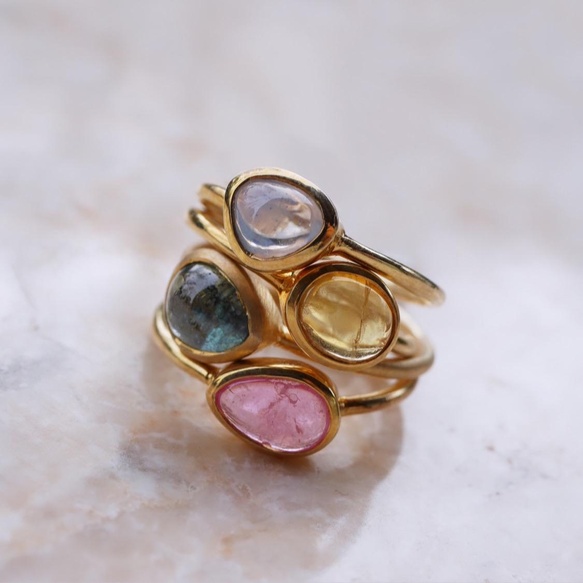 Colorful sapphire ring
