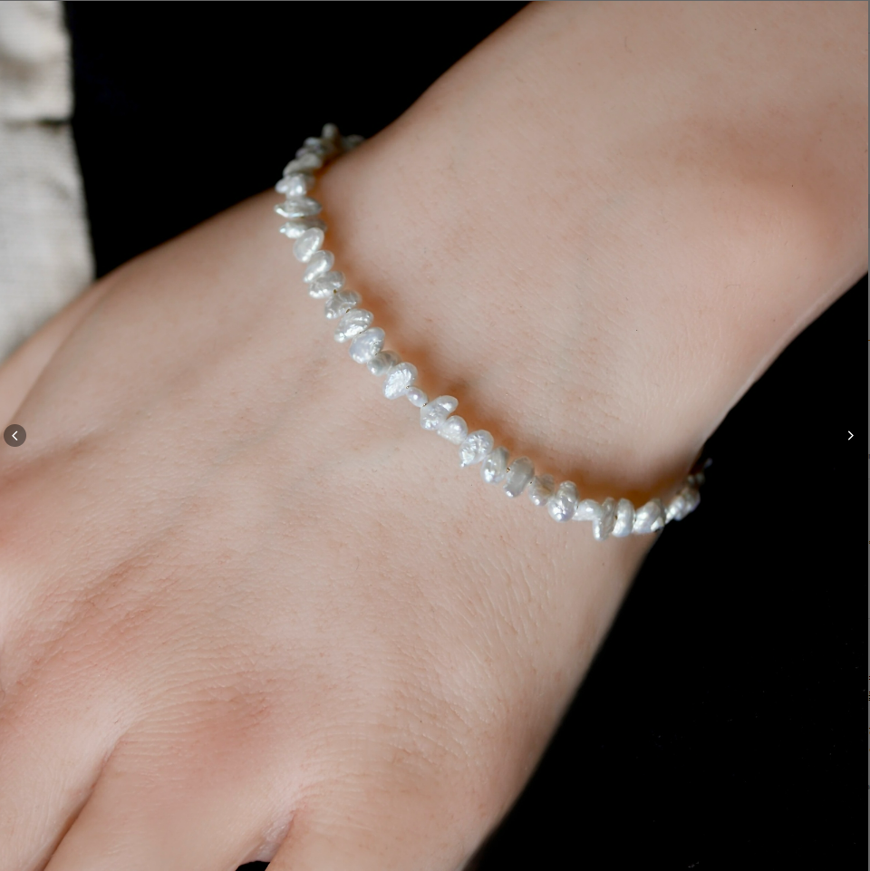 gray freshwater pearl bracelet