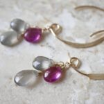 Ceylon moonstone ruby ​​earrings